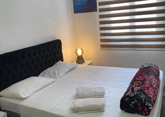 Lafayette Private Apartment